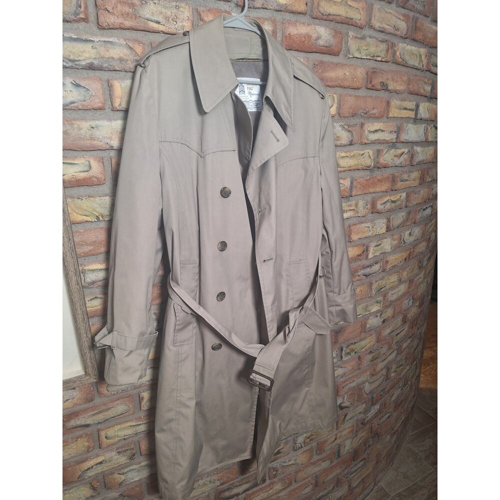London Fog Trench Coat 42 Reg Beige Belted Lined Removable Liner Vintage